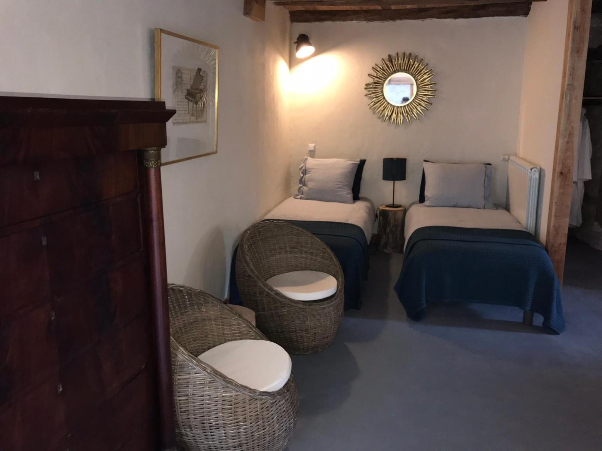 Apartament Cave Le Vieux Manoir Valeilles Zewnętrze zdjęcie