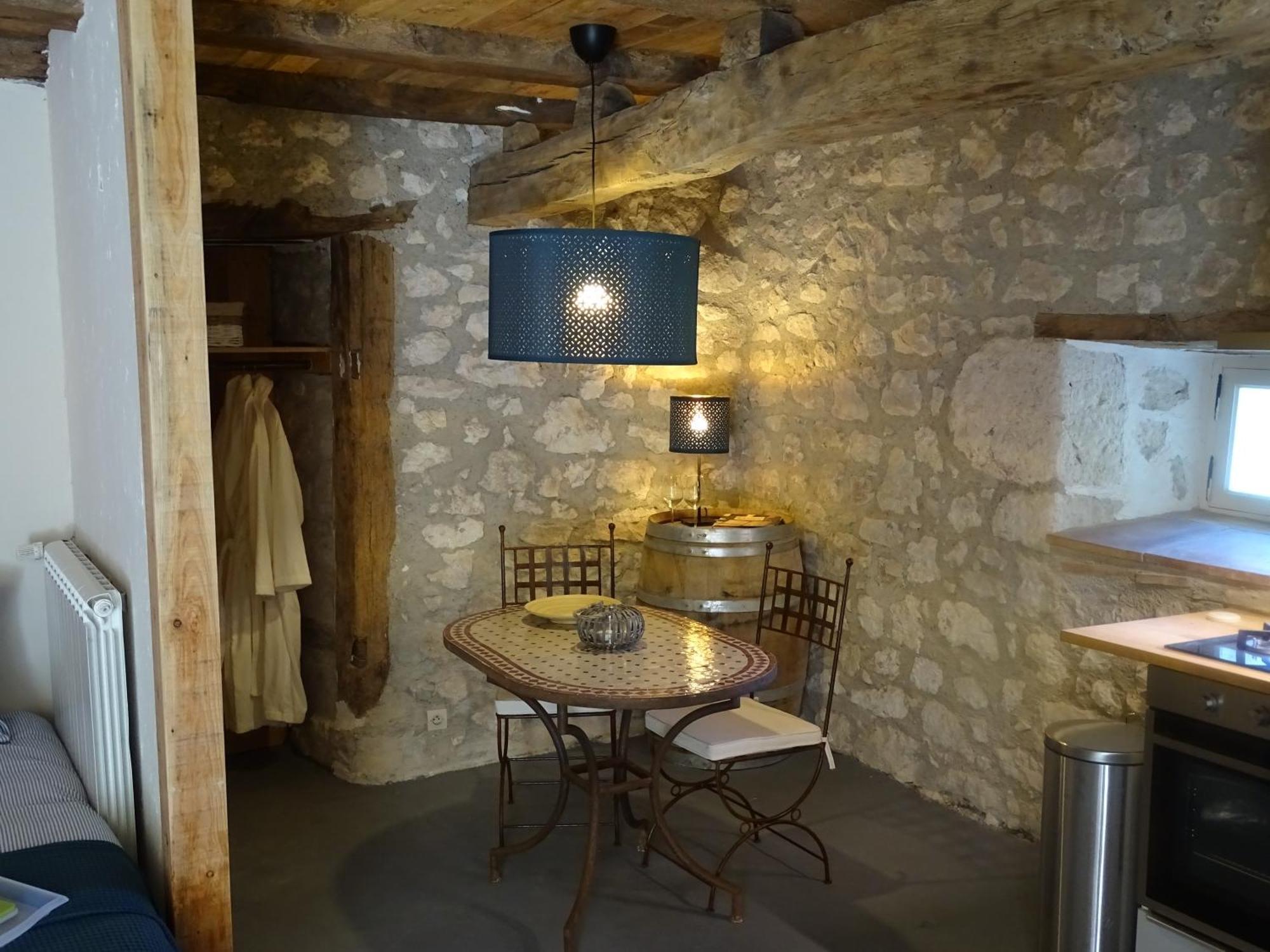 Apartament Cave Le Vieux Manoir Valeilles Zewnętrze zdjęcie